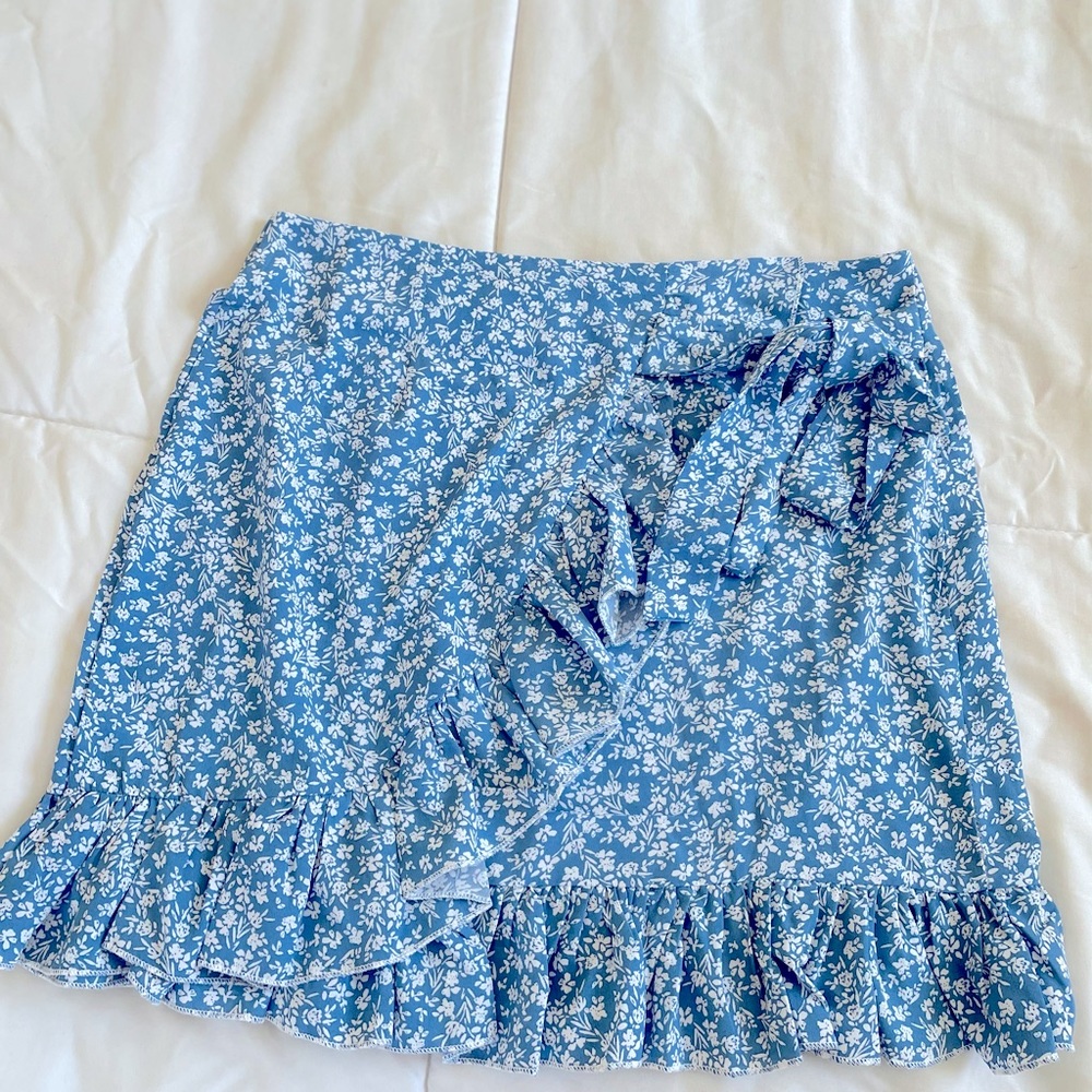 SHEIN floral blue skirt